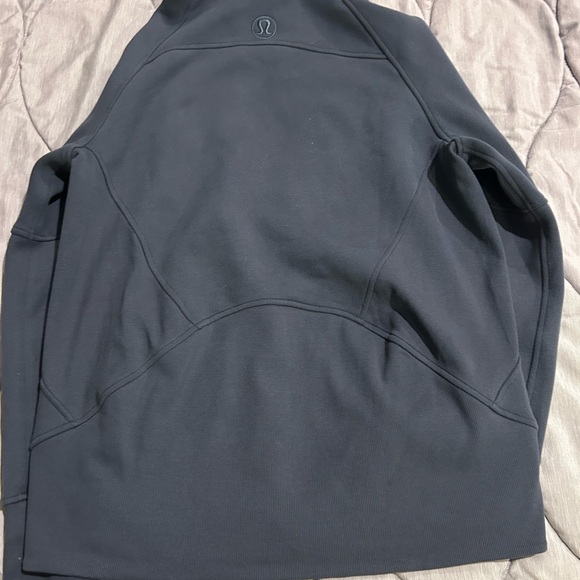 Lululemon scuba - Picture 2 of 2